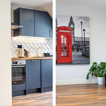 7 - West London Brand New Loft Διαμέρισμα Εξωτερικό φωτογραφία
